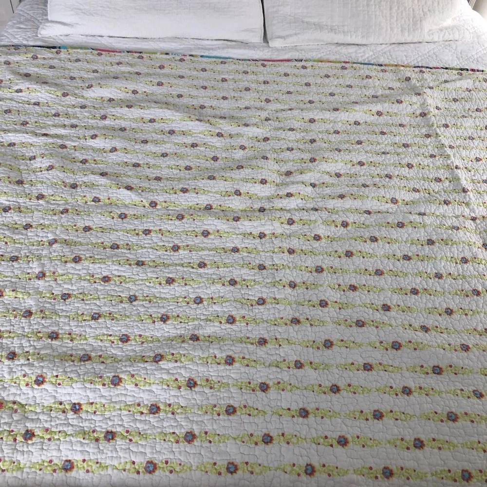 EUC Cotton Reversible Vibrant Paisley & Floral Multicolor Quilt - Picture 7 of 11